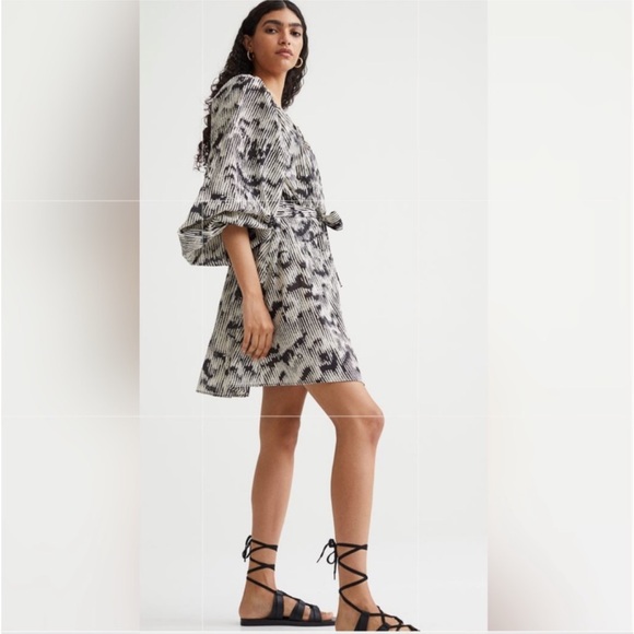 H&M Patterned Printed Tie Belt Voluminous Cotton Dress Swim Coverup XS - Picture 2 of 10